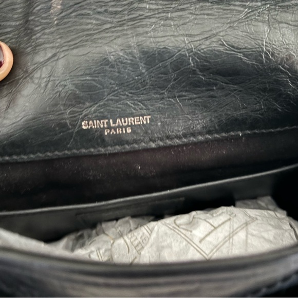 Saint Laurent
Niki Baby in Vintage Leather - Picture 12 of 16